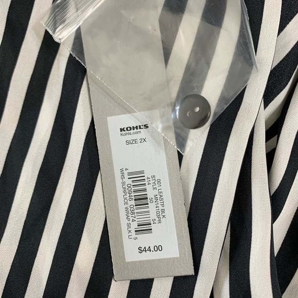 APT9 size 2x high-low wrap front blouse  NWT - Picture 6 of 6